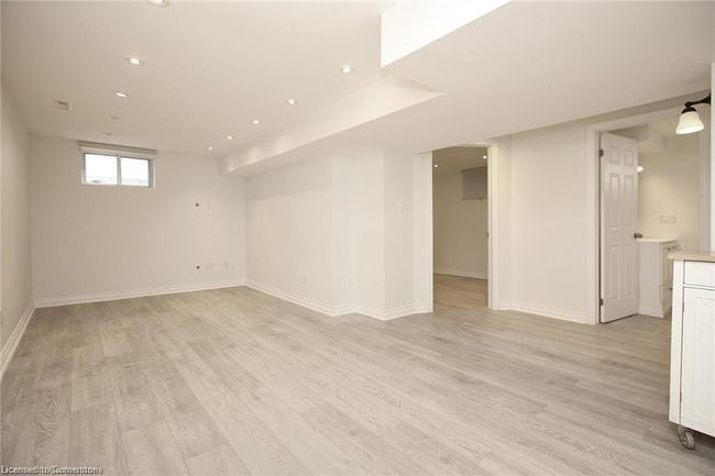 15 First St, House other with 4 bedrooms, 2 bathrooms and 5 parking in Waterdown ON | Image 26