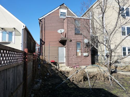 1617 W 38th Pl, Chicago, IL, 60609-2124 | Card Image