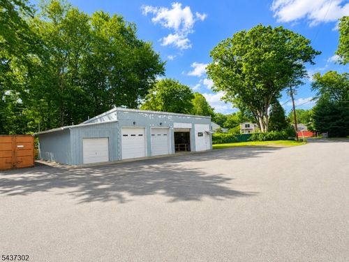 3 William St, Haskell, NJ, 07420-1423 | Card Image