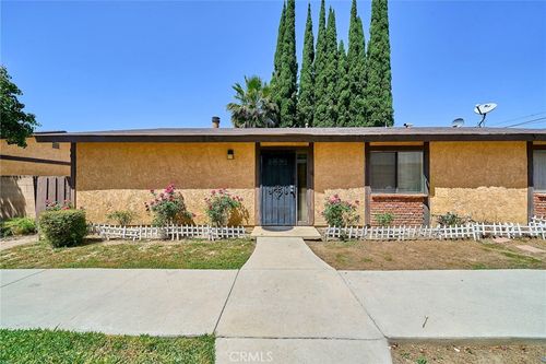 6-20951 Gault St, Canoga Park, CA, 91303-3203 | Card Image