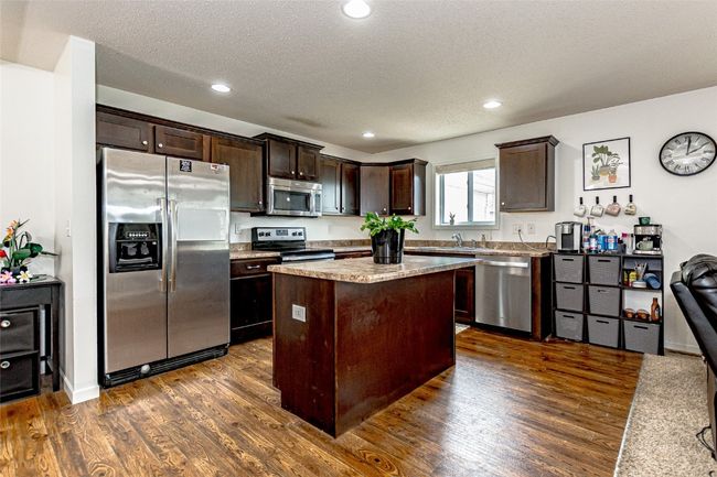 1204 Crescent View Dr Ne, Condo with 4 bedrooms, 3 bathrooms and null parking in Cedar Rapids IA | Image 6