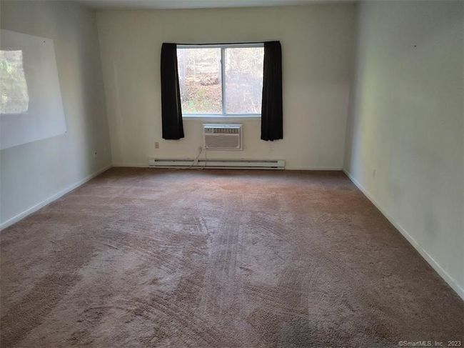 Living Room | Image 5