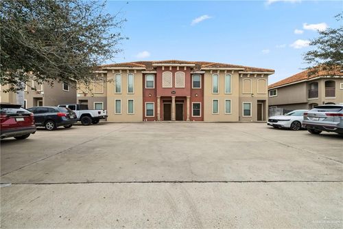 apt-3-3005 S L St, McAllen, TX, 78503-1665 | Card Image
