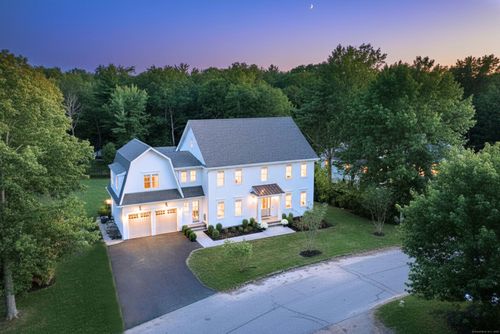 3 Hickory Hill Rd, Westport, CT, 06880-2534 | Card Image