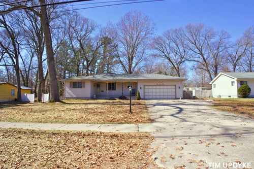1065 Horton Road, Muskegon, MI, 49445 | Card Image