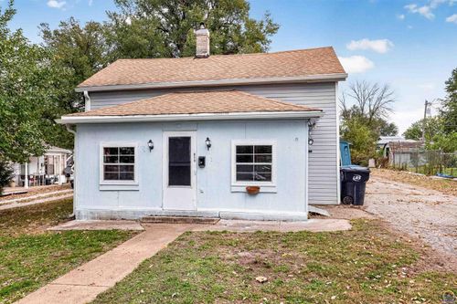 612 Vermont Ave, Holton, KS, 66436-2038 | Card Image