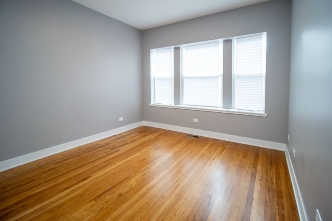 1S - 5310 S Harper Ave, Home with 6 bedrooms, 2 bathrooms and null parking in CHICAGO IL | Image 11