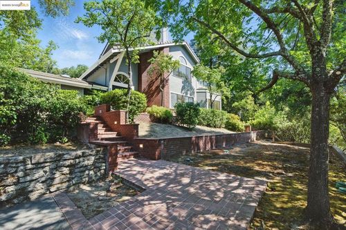 3374 Kim Rd, Lafayette, CA, 94549-1903 | Card Image