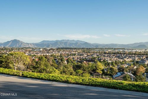 645 Corte Estrella, Camarillo, CA, 93010 | Card Image