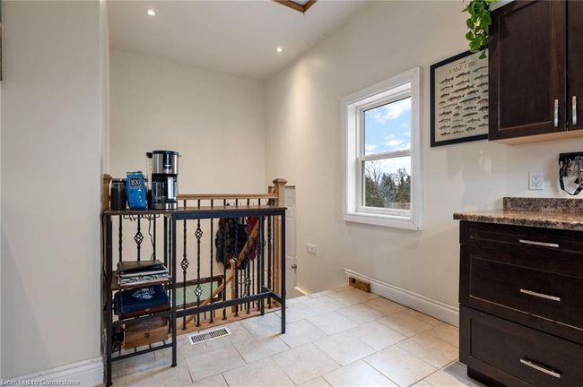 51 Echo St E, House other with 2 bedrooms, 1 bathrooms and 4 parking in Cayuga ON | Image 11