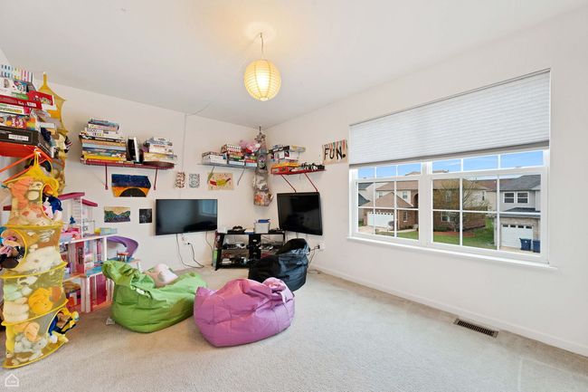 71 Bowman St, House other with 5 bedrooms, 3 bathrooms and 2 parking in Matteson IL | Image 30