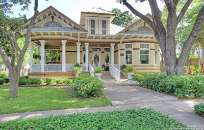 124 W Woodlawn Ave, House other with 6 bedrooms, 6 bathrooms and null parking in San Antonio TX | Image 1