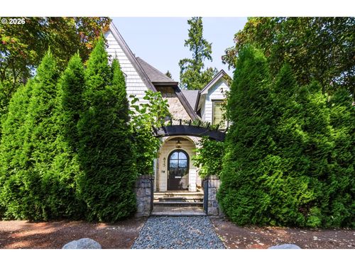 815 E Ave, Lake Oswego, OR, 97034-2248 | Card Image