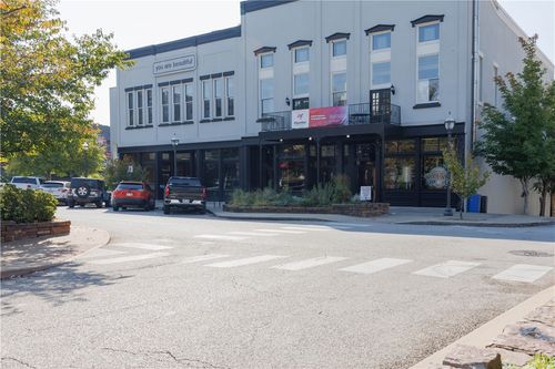 ste-123-21 W Mountain St, Fayetteville, AR, 72701-6064 | Card Image