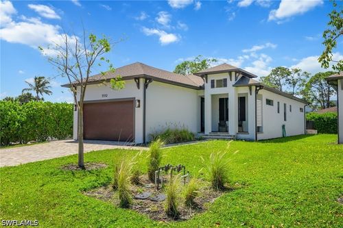 3552 Hibiscus Ave, NAPLES, FL, 34104-4012 | Card Image