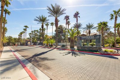 2271 - 9000 Las Vegas Boulevard, Condo with 2 bedrooms, 2 bathrooms and null parking in Las Vegas NV | Image 2