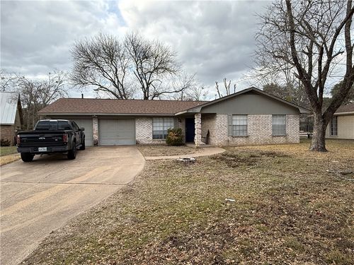 1213 S Ridgefield Circle, College Station, TX, 77840 | Card Image