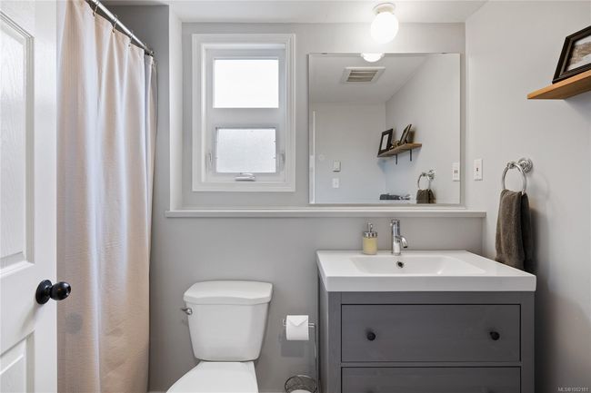 1401 Pilot Way, House other with 4 bedrooms, 3 bathrooms and 4 parking in Nanoose Bay BC | Image 10
