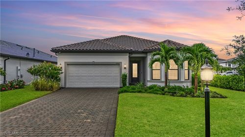 20402 Pebble Glen Dr, ESTERO, FL, 33928-9678 | Card Image