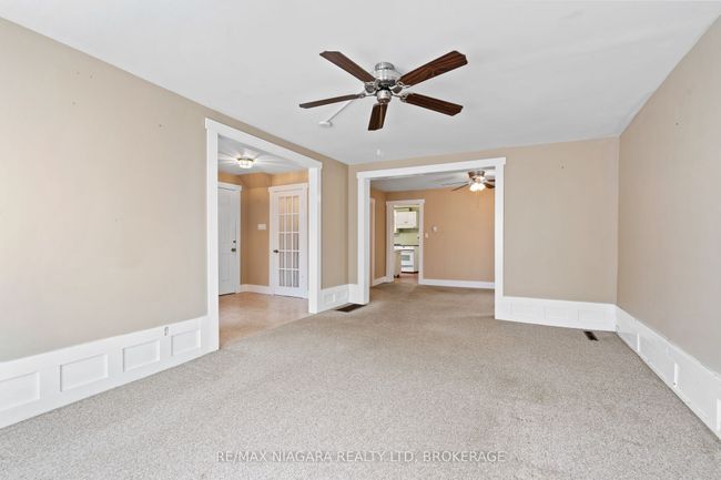 87 King St, Home with 2 bedrooms, 2 bathrooms and 3 parking in Port Colborne ON | Image 12