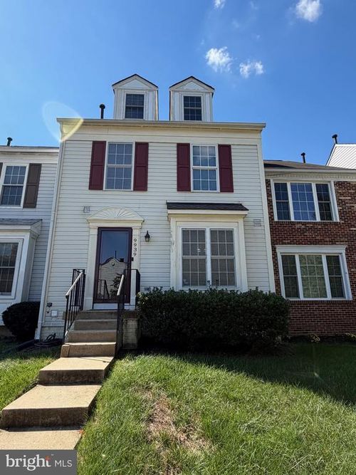 9939 Raintree Way, CLINTON, MD, 20735-5829 | Card Image