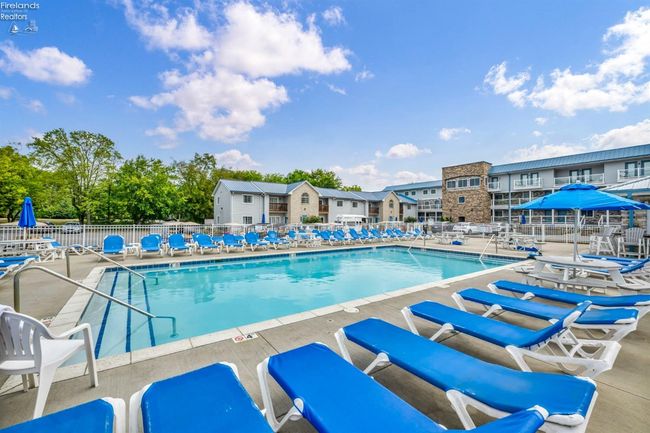 7 - 1230 Tri Motor Dr, Condo with 2 bedrooms, 2 bathrooms and null parking in Put-In-Bay OH | Image 41