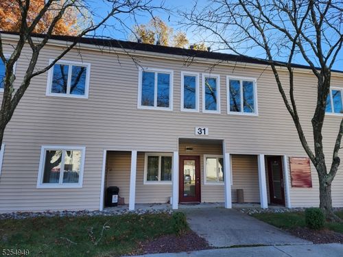 31 Clyde Rd, Somerset, NJ, 08873-5047 | Card Image