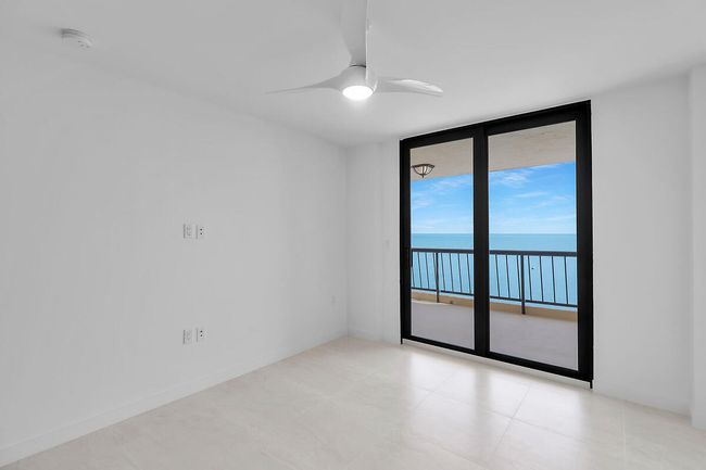 Guest Bedroom | Image 36
