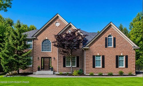 155 Chase Rd, Stroudsburg, PA, 18360-7947 | Card Image
