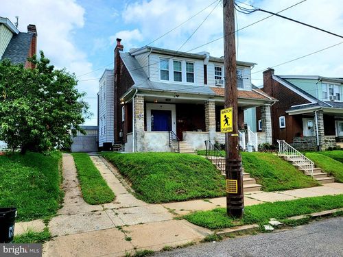 423 Knorr St, PHILADELPHIA, PA, 19111-4614 | Card Image