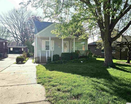 1212 S 22nd St, Quincy, IL, 62301-6657 | Card Image
