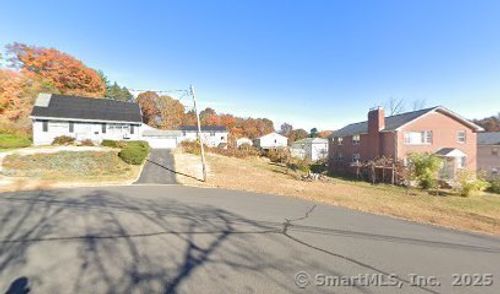 27 Cynthia Ct, New Britain, CT, 06053-2013 | Card Image