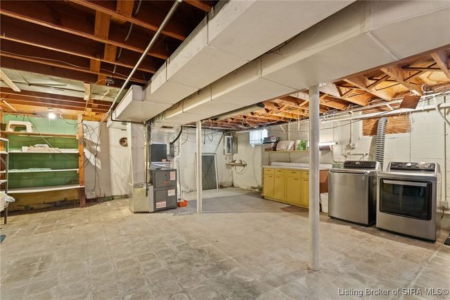 490 Morris Ave, Home with 3 bedrooms, 1 bathrooms and null parking in Corydon IN | Image 27
