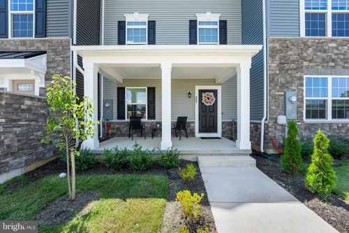 860 New Castle Landing Dr, MIDDLETOWN, DE, 19709-0038 | Card Image