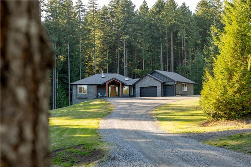 3349 Creekside Pl, Nanaimo, BC, V9R7C7 | Card Image