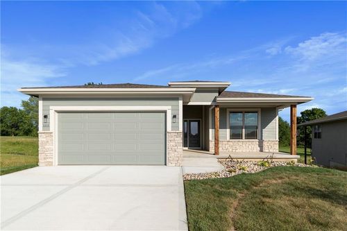 1111 Old Time Dr, Excelsior Springs, MO, 64024 | Card Image