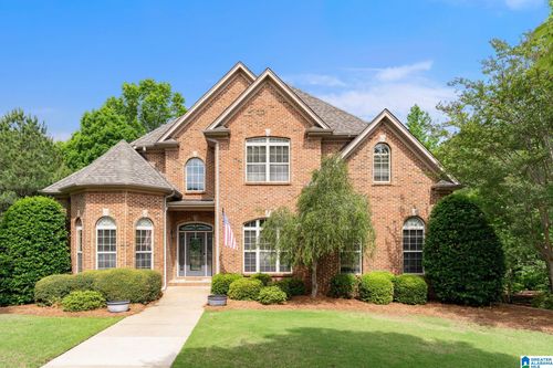 833 Ballantrae Pkwy, PELHAM, AL, 35124-6204 | Card Image