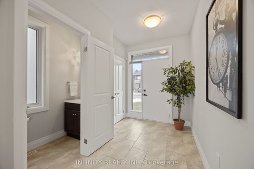 2161 Tribalwood St, London, ON, N6G0R5 | Card Image
