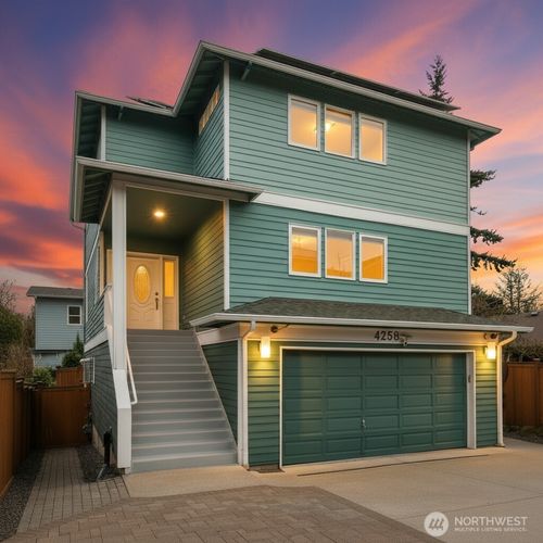 4258 N Whitman Avenue, Seattle, WA, 98103 | Card Image