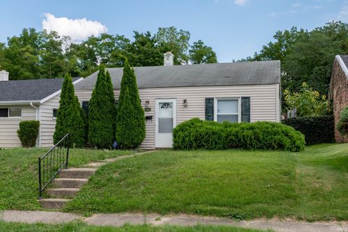 2022 Swygart Ave, South Bend, IN, 46613-1540 | Card Image