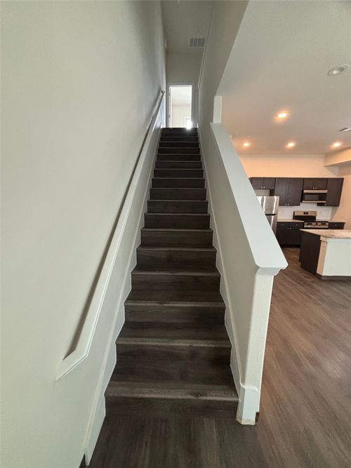 712-g-710 Benge Drive, Arlington, TX, 76013 | Card Image