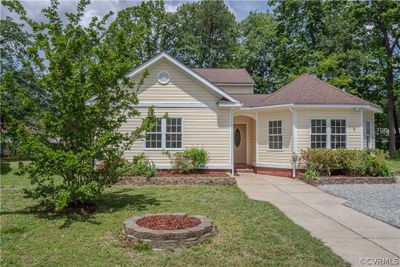 View of front of property with a front lawn | Image 2