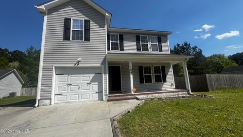 104 Republic Ct, Jacksonville, NC, 28540-5071 | Card Image