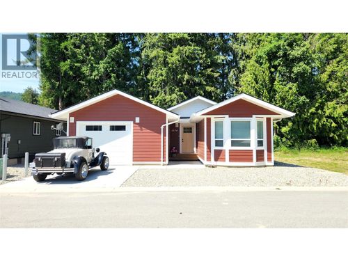 1134 Hawthorn Row, Sicamous, BC, V0E2V0 | Card Image
