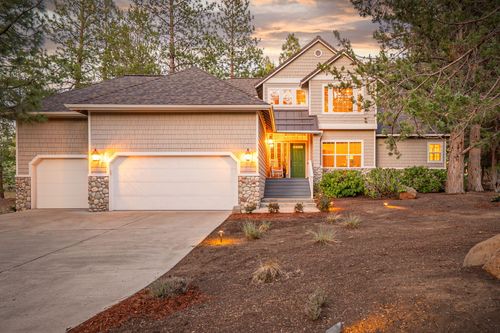 3496 Nw Mccready Dr, Bend, OR, 97703-8629 | Card Image