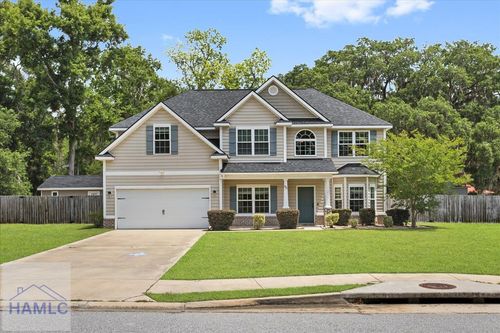 95 Flemington Oaks Dr, Hinesville, GA, 31313-1173 | Card Image
