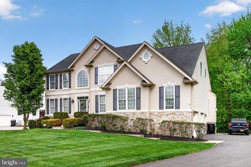 10 Laurel Wood Ct, Lindenwold, NJ, 08021-4832 | Card Image