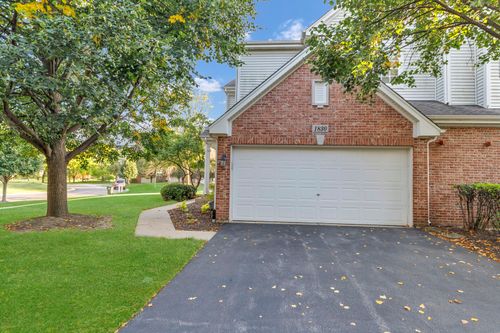 1830 Maureen Dr, Hoffman Estates, IL, 60192-4812 | Card Image