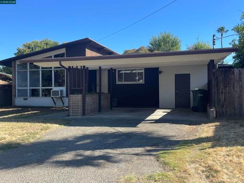 213 Riley Dr, Pacheco, CA, 94553-5107 | Card Image