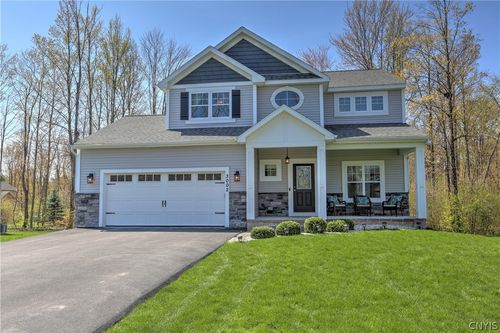 3002 Verona Ct, Lysander, NY, 13027-8983 | Card Image